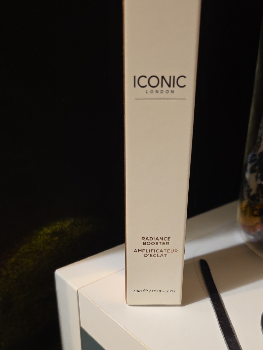 ICONIC London Radiance Booster - Cream White
